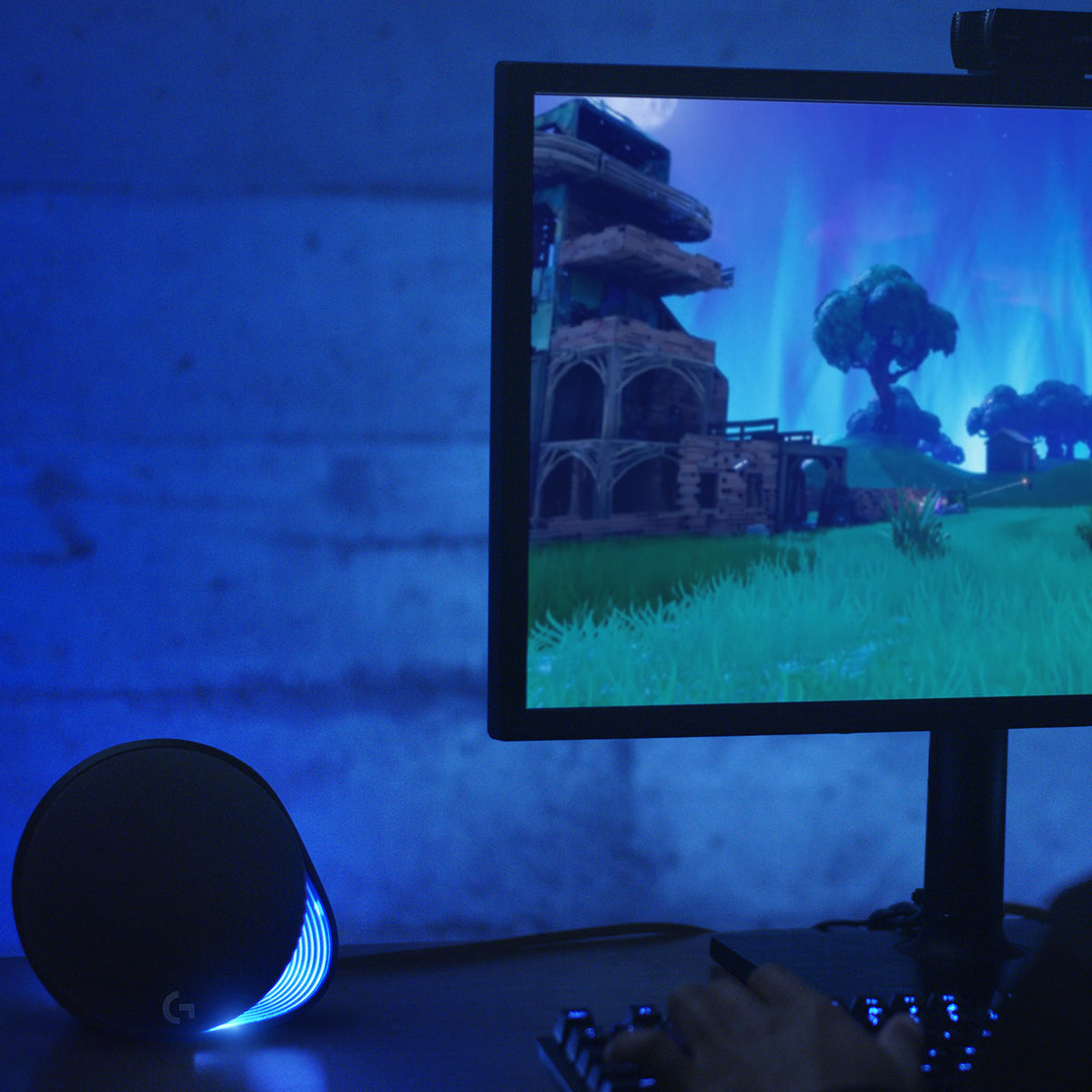 LOGI G560 LIGHTSYNC PC Gaming Speakers