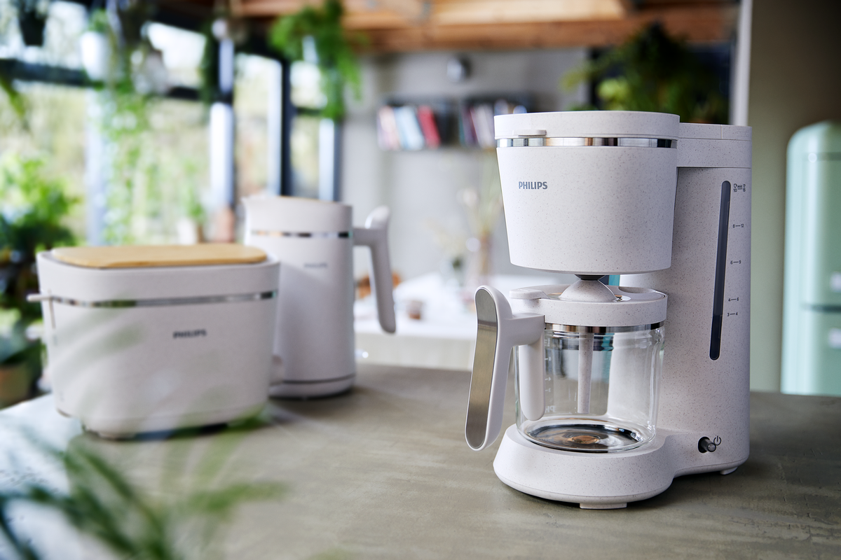 Philips | Coffee Machine | Eco Conscious Edition HD5120/00 | Pump pressure 15 bar | Drip | 1000 W | White