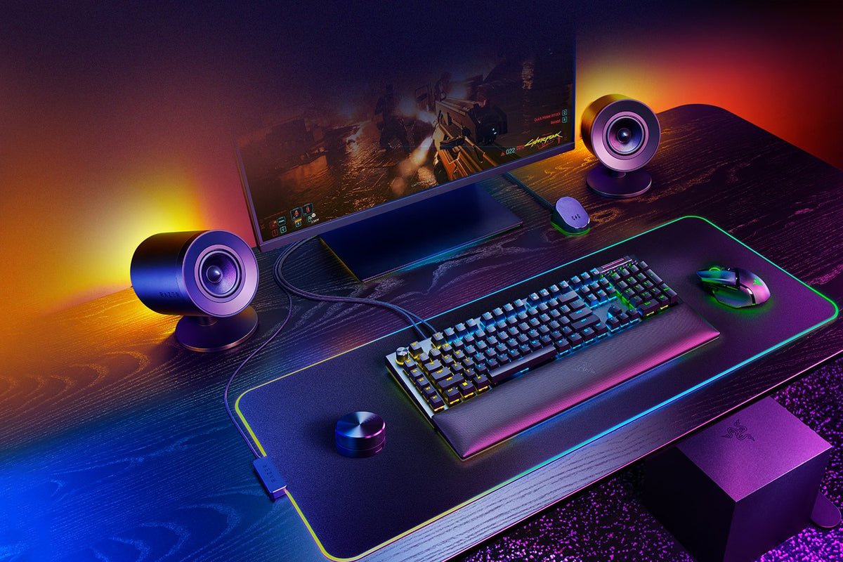 Razer Nommo V2 Pro Full range 2.1 PC Žaidimų garso kolonėlės, Juoda