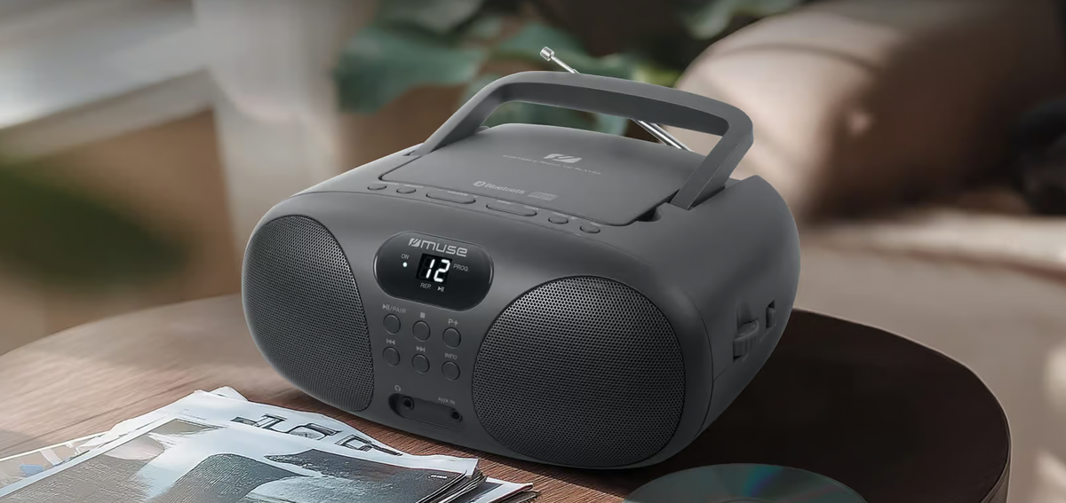 Muse Portable Radio CD Player With Bluetooth | MD-208BT | AUX in