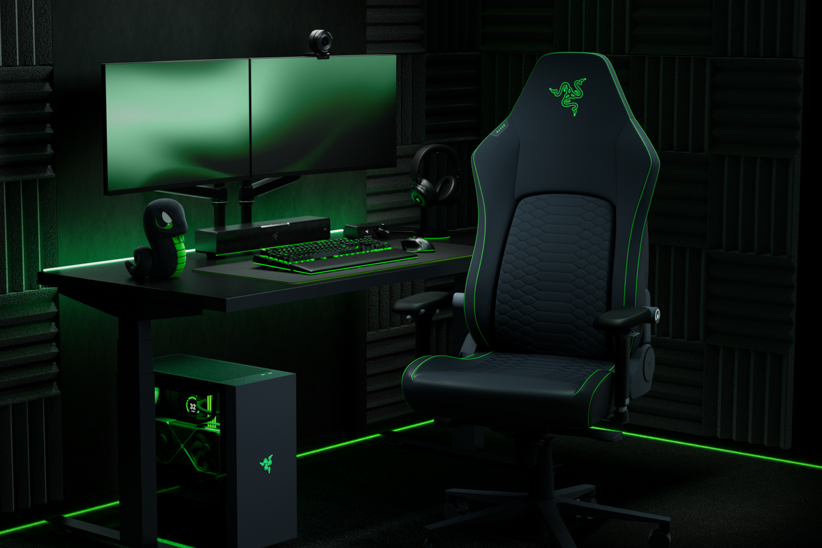 Razer Iskur V2 NewGen | Ergonomic Gaming Chair with Breathable Comfort | Black/Green