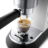 Delonghi | Dedica Pump Espresso | EC685W | Pump pressure 15 bar | Built-in milk frother | Semi-automatic | 1300 W | White