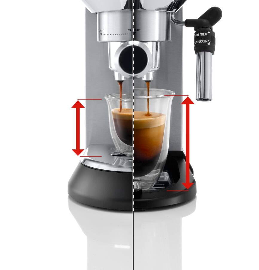 Delonghi | Dedica Espresso Coffee Maker | EC685.M | Pump pressure 15 bar | Built-in milk frother | Semi-automatic | 1300 W | Inox