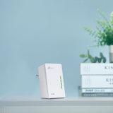TP-LINK | AV600 Wi-Fi Powerline Extender | TL-WPA4220 | 10/100 Mbit/s | Ethernet LAN (RJ-45) ports 2 | 802.11n | Wi-Fi data rate (max) 300 Mbit/s | Data transfer rate (max) 600 Mbit/s