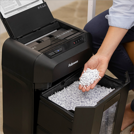 Mini-Cut | AutoMAX 80M | Black | 17 L | Paper shredding | Credit cards shredding