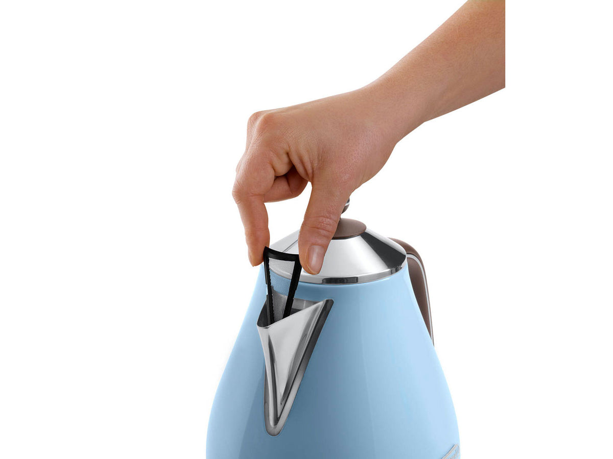 Delonghi | Kettle | KBOV 2001.AZ | Standard | 2000 W | 1.7 L | Stainless steel | 360° rotational base | Azure