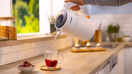 Bosch Kettle | TWK2M161 MyMoment | Electric | 2400 W | 1.7 L | Plastic | 360° rotational base | White
