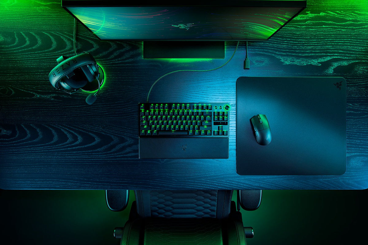 Razer Viper V3 Pro Belaidė žaidimų pelė RF Wireless + USB-C, 35000 DPI, Juoda
