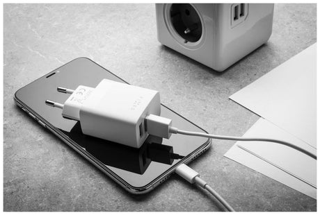FIXED Dual USB Travel Charger 17W, White | Fixed