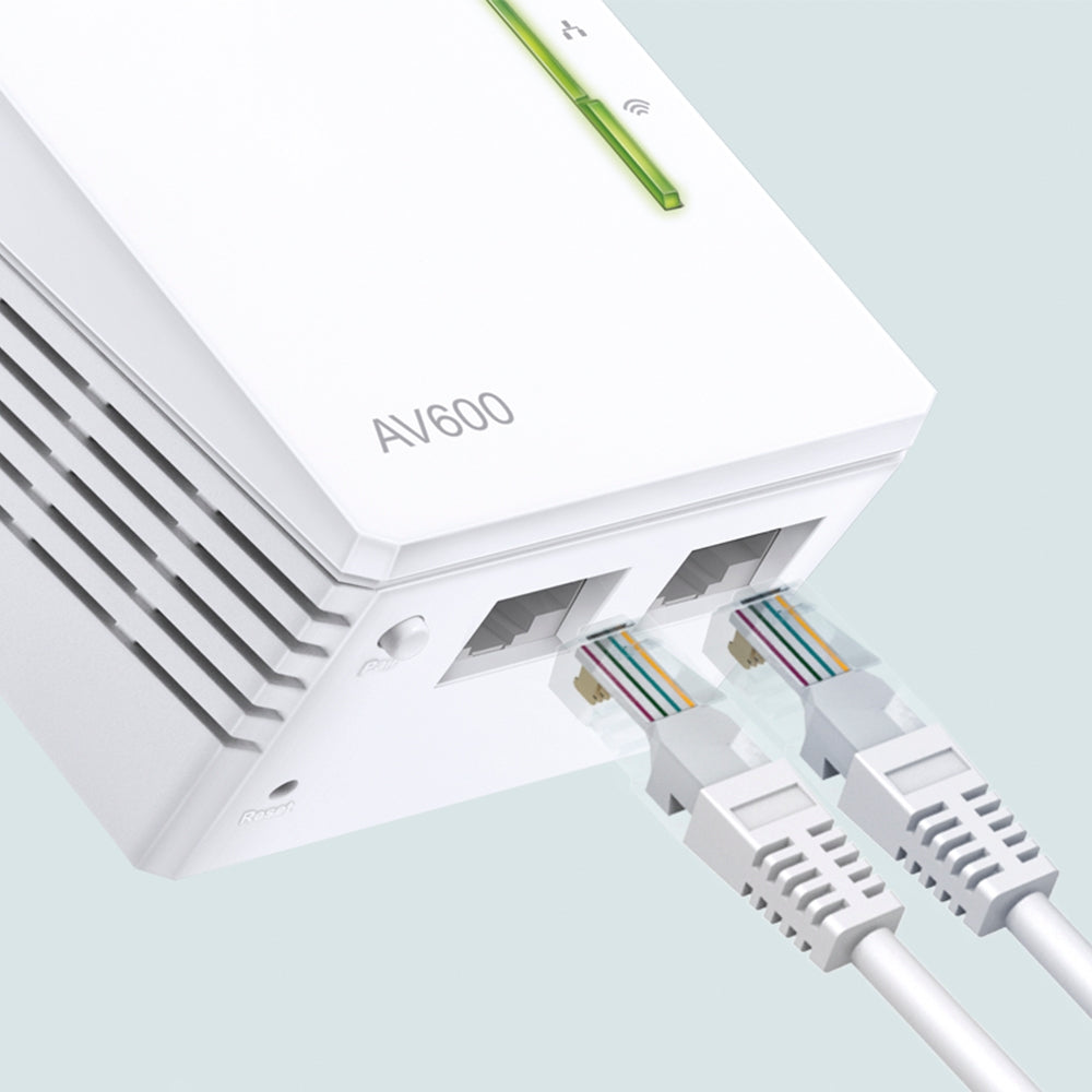 TP-LINK | AV600 Wi-Fi Powerline Extender | TL-WPA4220 | 10/100 Mbit/s | Ethernet LAN (RJ-45) ports 2 | 802.11n | Wi-Fi data rate (max) 300 Mbit/s | Data transfer rate (max) 600 Mbit/s