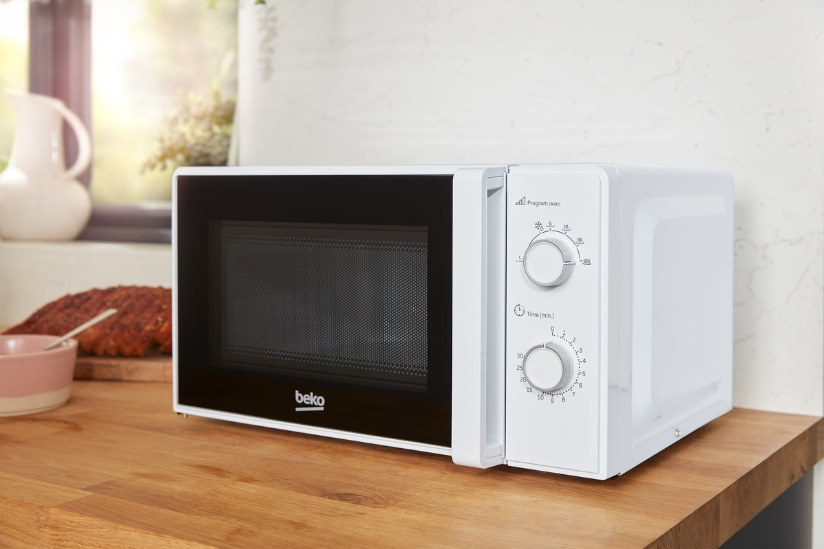 BEKO Microwave MOC20100WFB, 700W, 20L, 900W, White