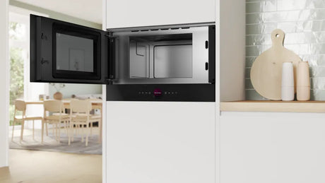Bosch | Microwave Oven | BFL7221B1 | Built-in | 900 W | 21 L | Black