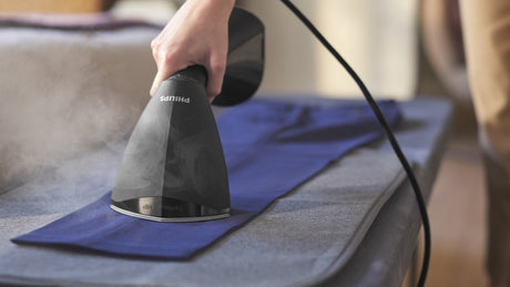 Philips 8000 Series GC800/80 Drabužių garintuvas 0.23 L 1600 W Juoda/Sidabrinė