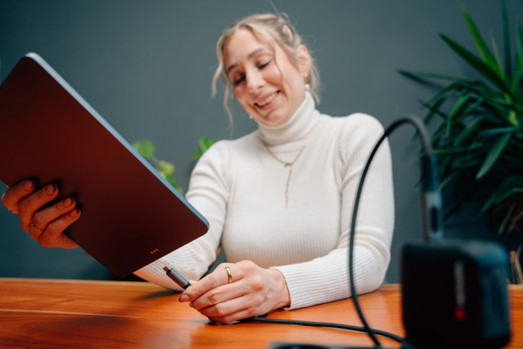 Verbatim 31849 Sync &amp; Charge Kabelis USB-C į USB-C 240W 40Gbps 120cm, Power Display, Pilka/Juoda