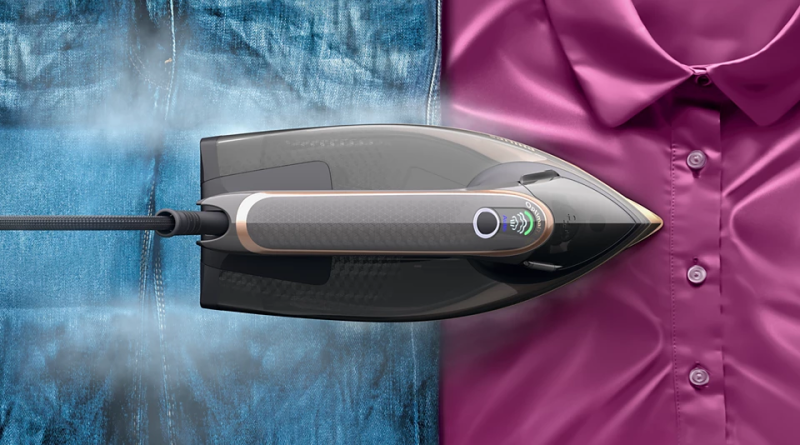 Philips | Azur DST8041/80 | Steam Iron | 3000 W | Water tank capacity 350 ml | Continuous steam 80 g/min | Steam boost performance 260 g/min | Black/Gold