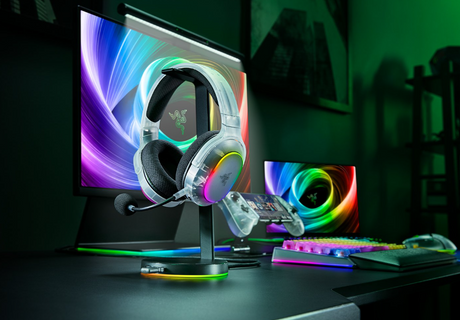 Razer Multi-Platform Gaming Headset | Barracuda X Chroma | Bluetooth | Over-Ear | Microphone | Phantom White Edition