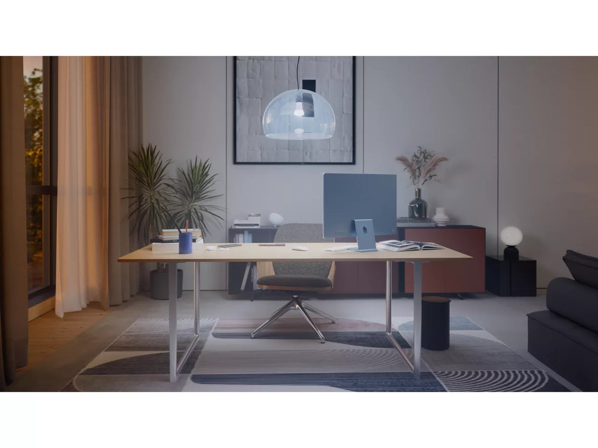 Philips Hue WA 810 A60 3P EU | E27 | 6 W | Warm to cool white light | Bluetooth, Zigbee