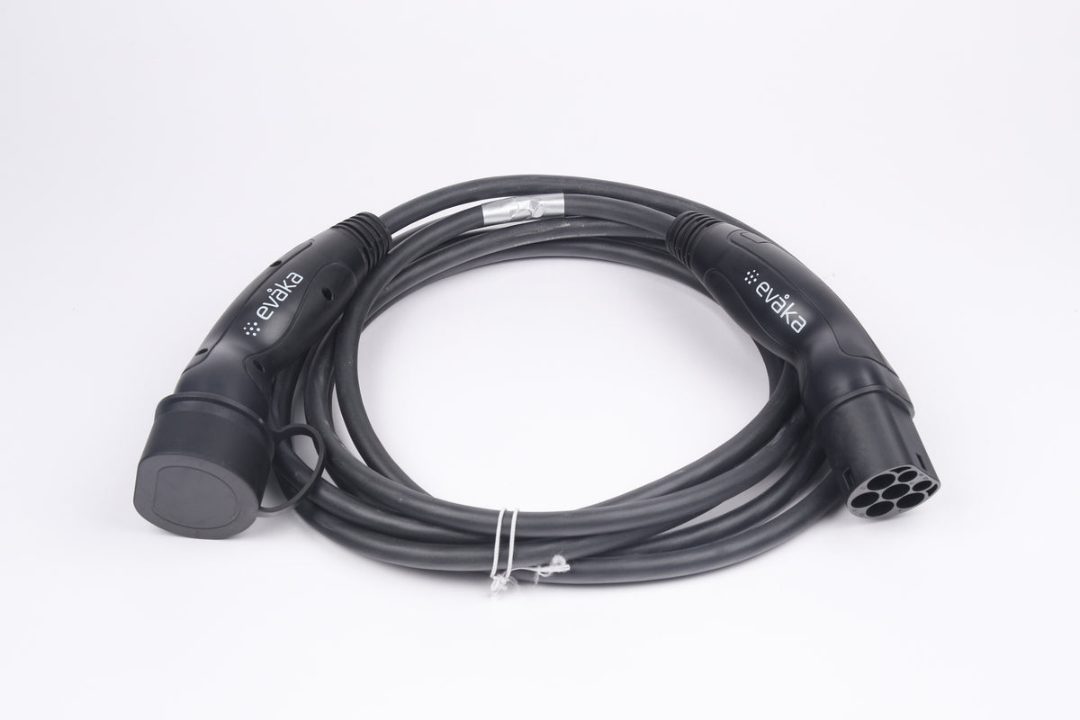 Evaka EV Charging Cable Type 2-Type 2, 22 kW, 32 A, 5 x 6 mm2, 1 x 0.5 mm2, 7 m | ITGAM3872 | Black