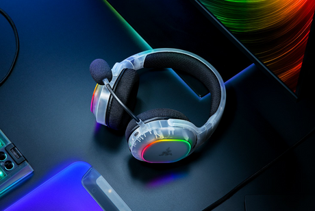 Razer Multi-Platform Gaming Headset | Barracuda X Chroma | Bluetooth | Over-Ear | Microphone | Phantom White Edition