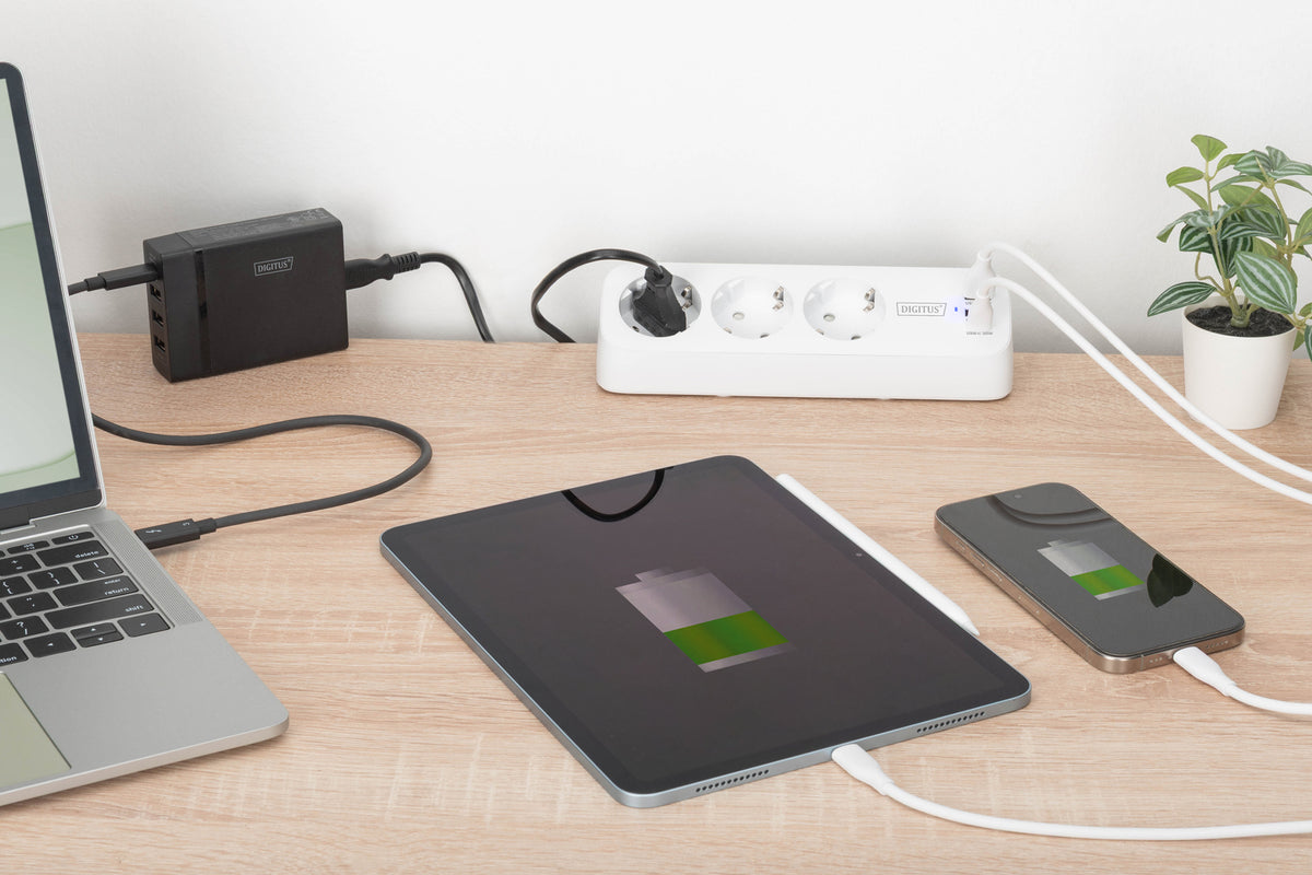 Digitus 3-way office socket strip with 2x USB-A and 1x USB-C connections | DA-70626