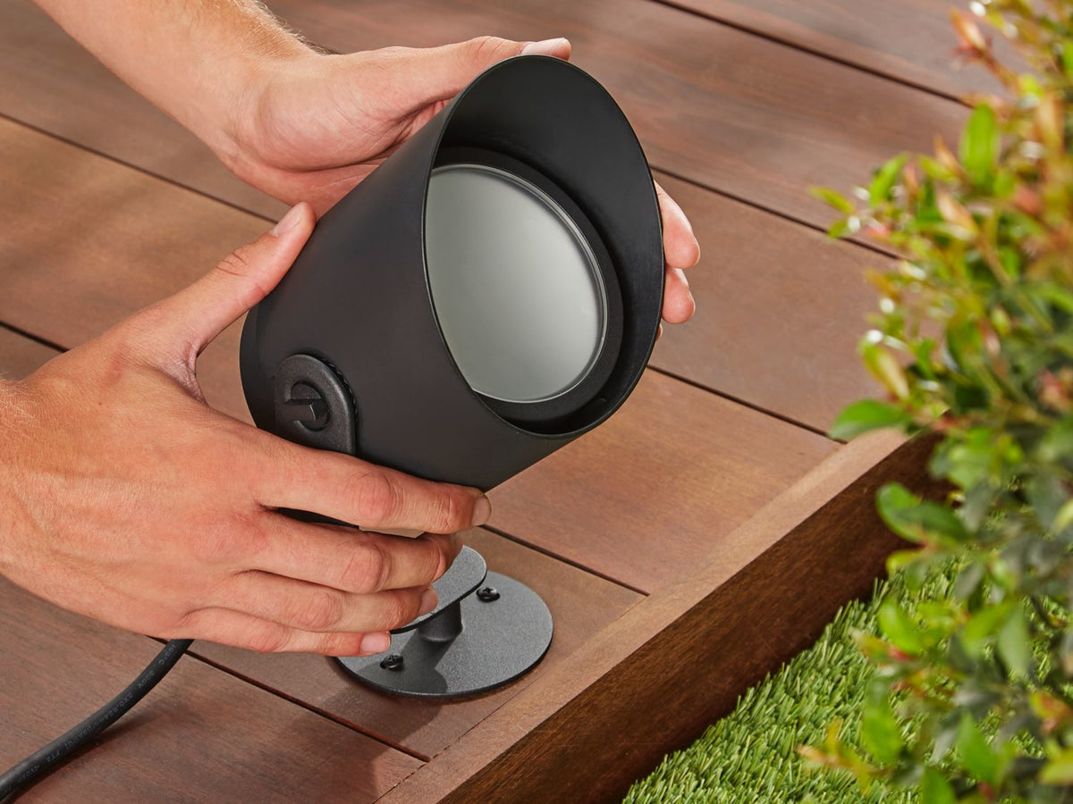Philips Hue WCA Lily XL Outdoor Spot Light 24V | 15 W | 2000-6500 Hue White Colour Ambiance