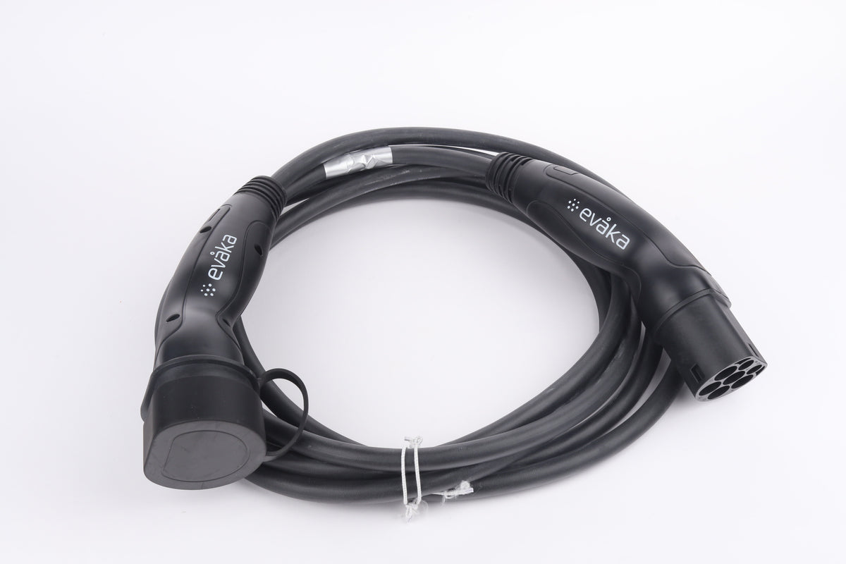 Evaka EV Charging Cable Type 2-Type 2, 22 kW, 32 A, 5 x 6 mm2, 1 x 0.5 mm2, 7 m | ITGAM3872 | Black