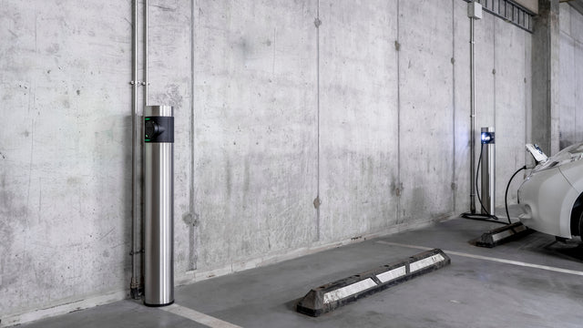 In balance Grid | Charging Station 2x22kW, Socket, 4G (LTE), RFID | PC1-U-R